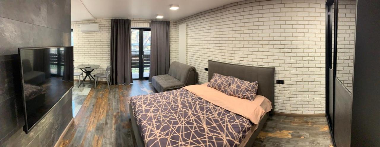 Уютная Квартира Возле Метро 23 Августа Apartment Kharkiv Exterior photo